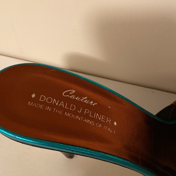 NWT Mid 2000’s Donald Pliner Heels Size 9.5 - Picture 4 of 7